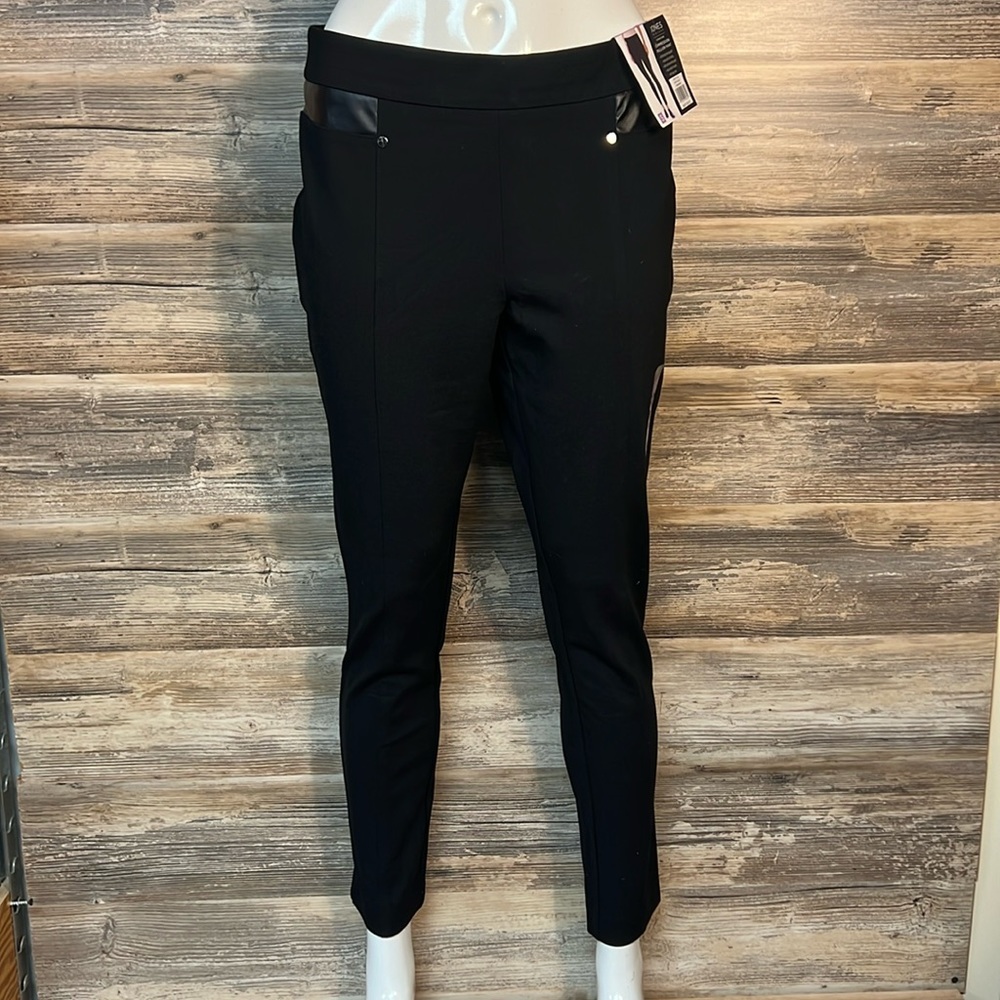 Jones New York Compression Pull on Pants in Black NWT
